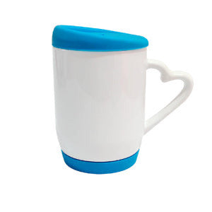 Mug Blanco Oreja Corazón con Tapa y Base de Silicona