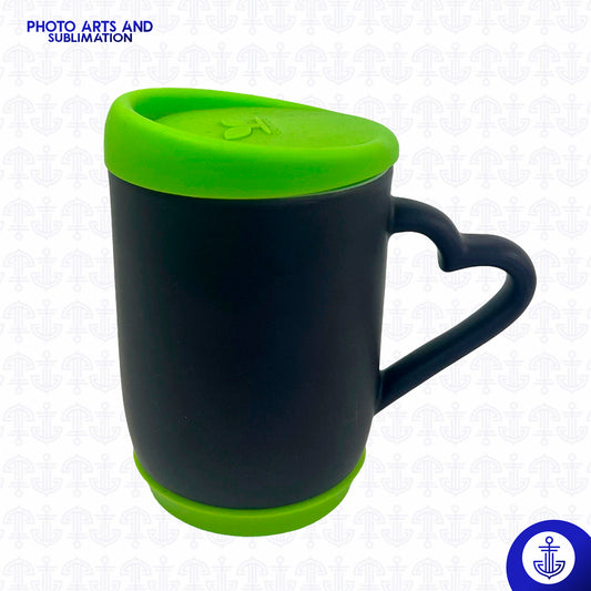 Mug Mágico con Oreja de Corazón + Tapa y Base de Silicona